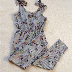 Girls Striped Floral Jumpsuit!